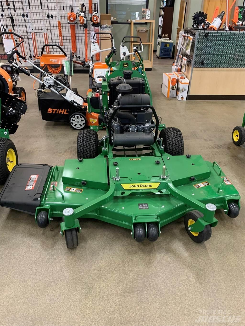 John Deere W61R Pļaujmašīnas