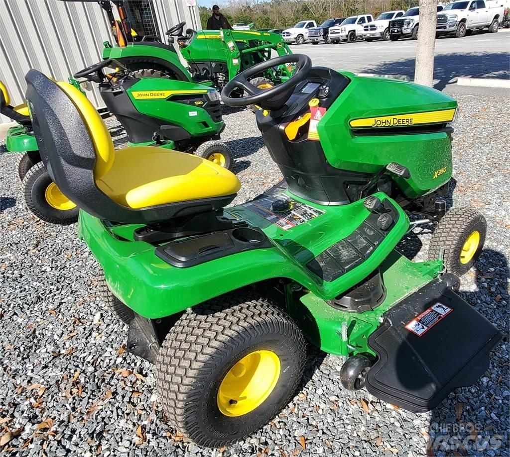 John Deere X350 Kompaktie traktori