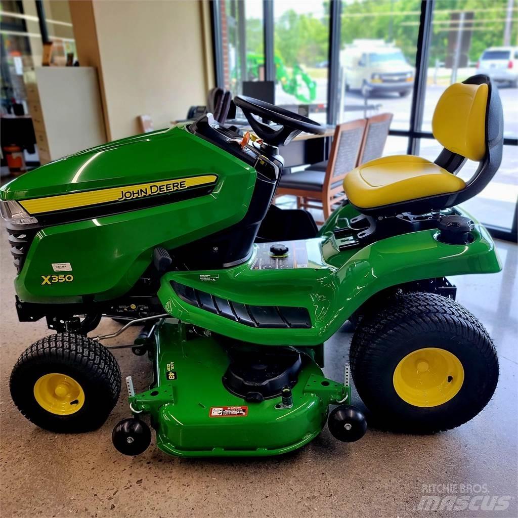 John Deere X350 Kompaktie traktori