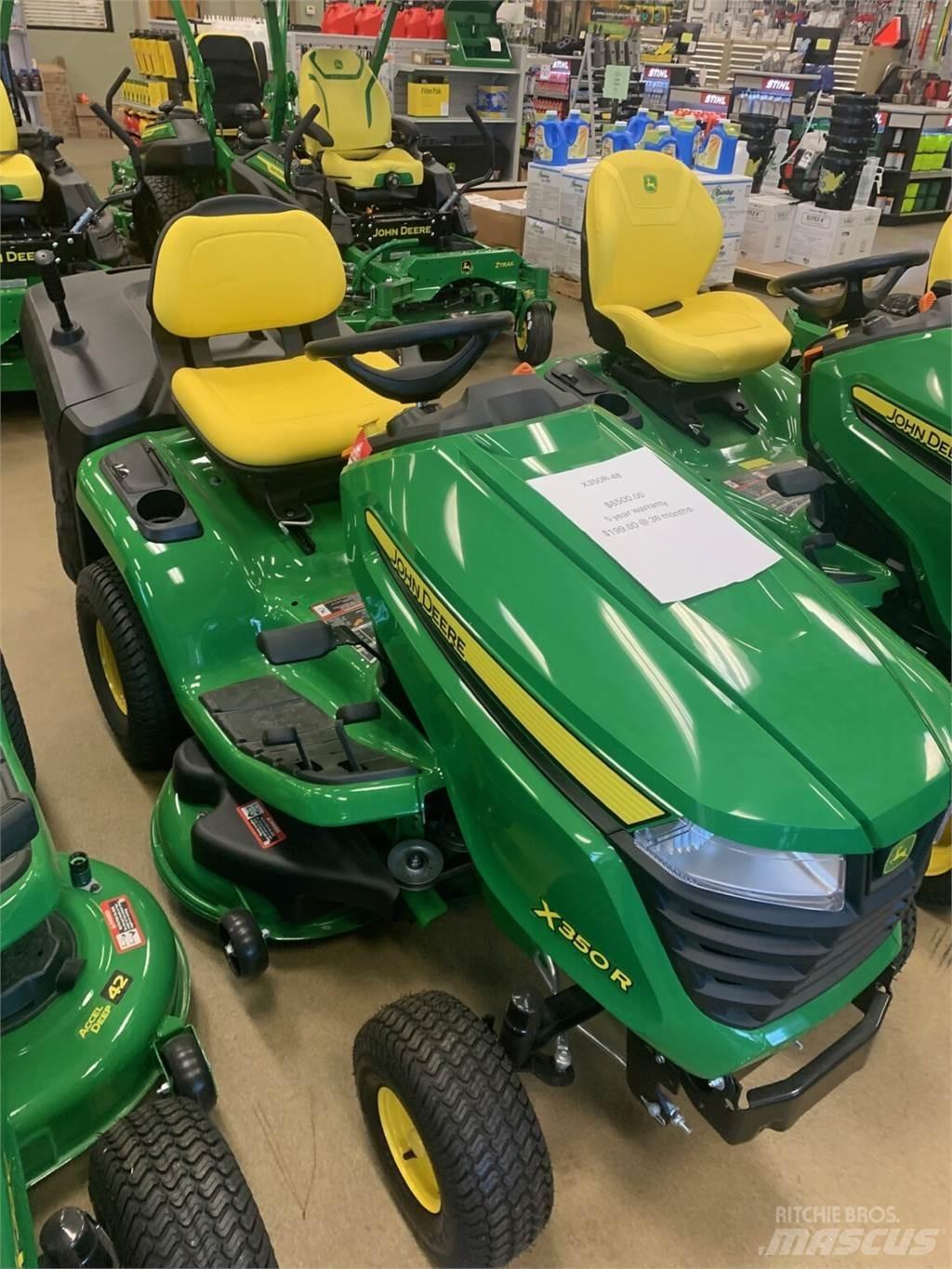 John Deere X350 Kompaktie traktori