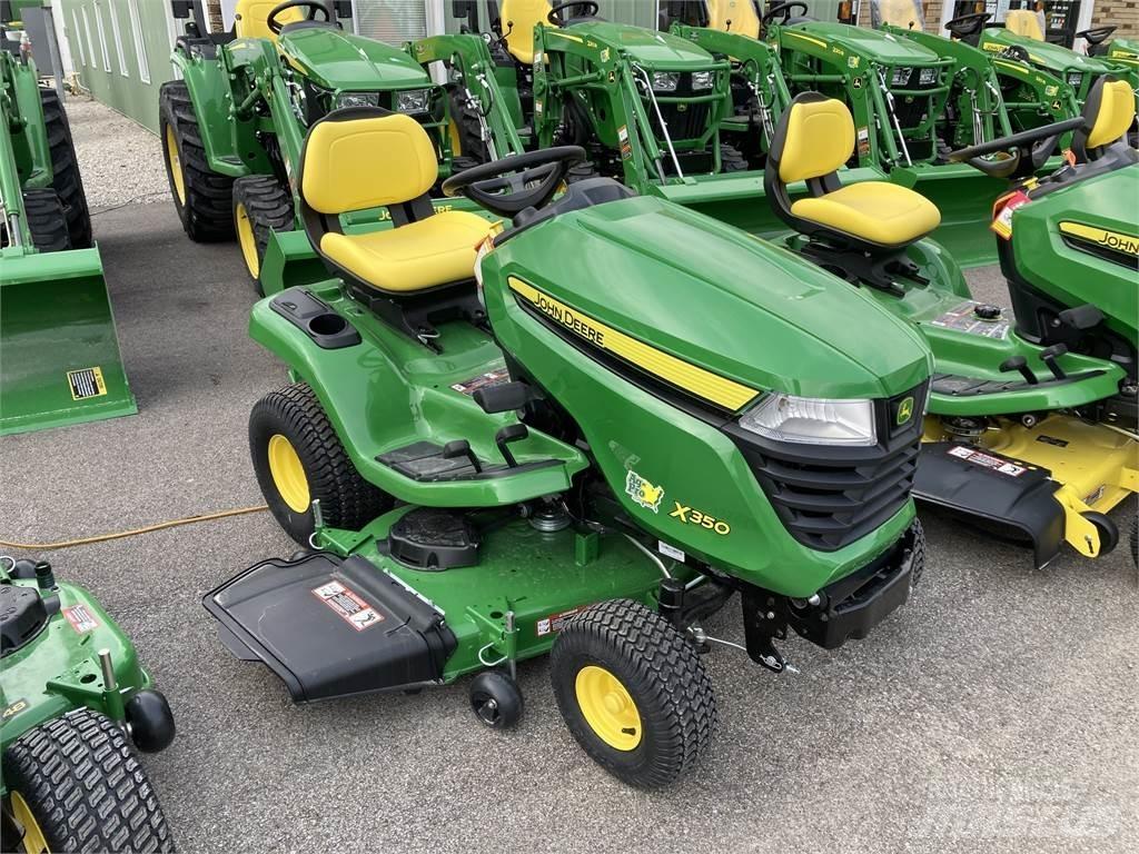John Deere X350 Kompaktie traktori