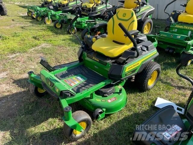 John Deere Z320R Nulles pagrieziena zāles pļāvēji