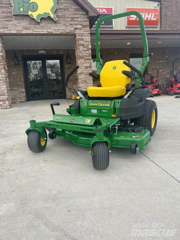 John Deere Z515E Nulles pagrieziena zāles pļāvēji