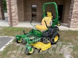 John Deere Z530M Nulles pagrieziena zāles pļāvēji