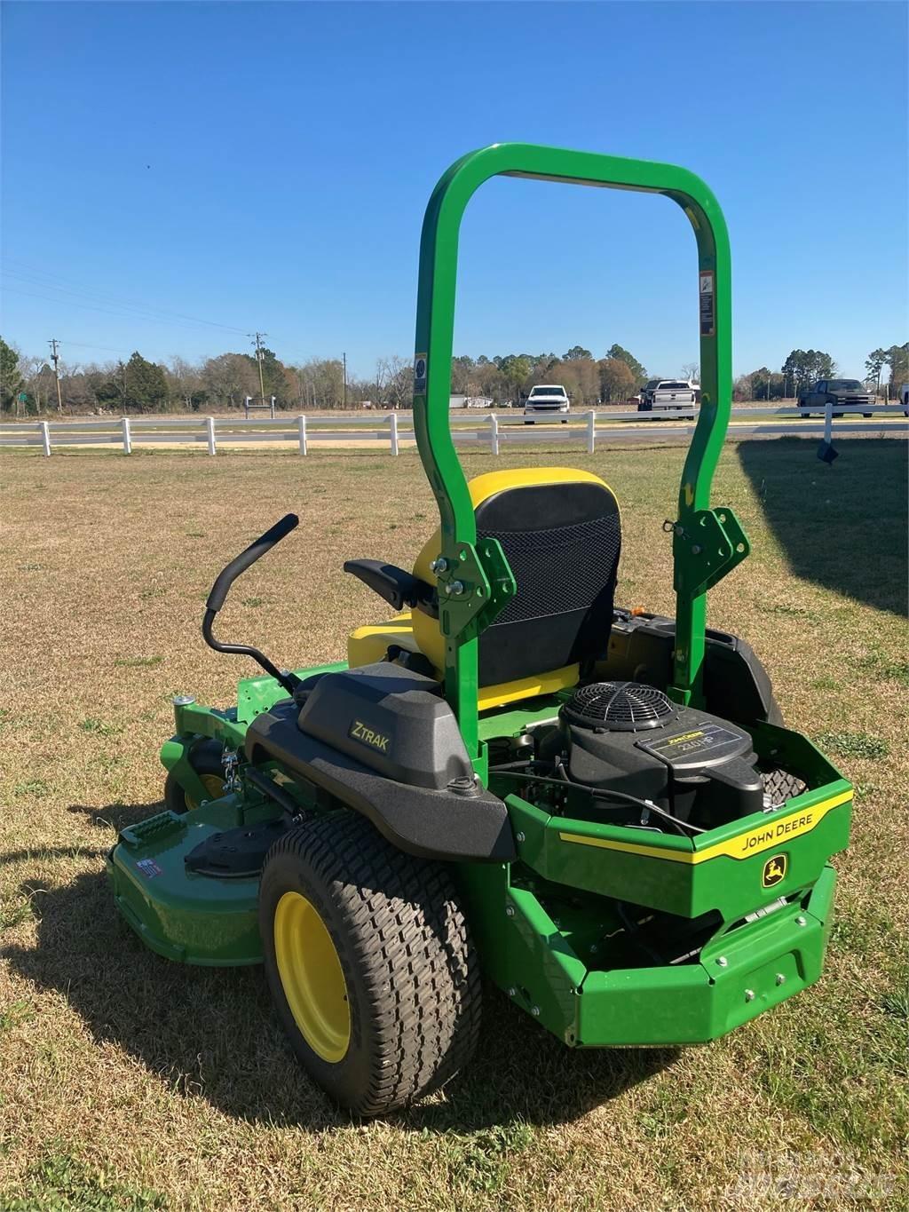 John Deere Z720E Nulles pagrieziena zāles pļāvēji