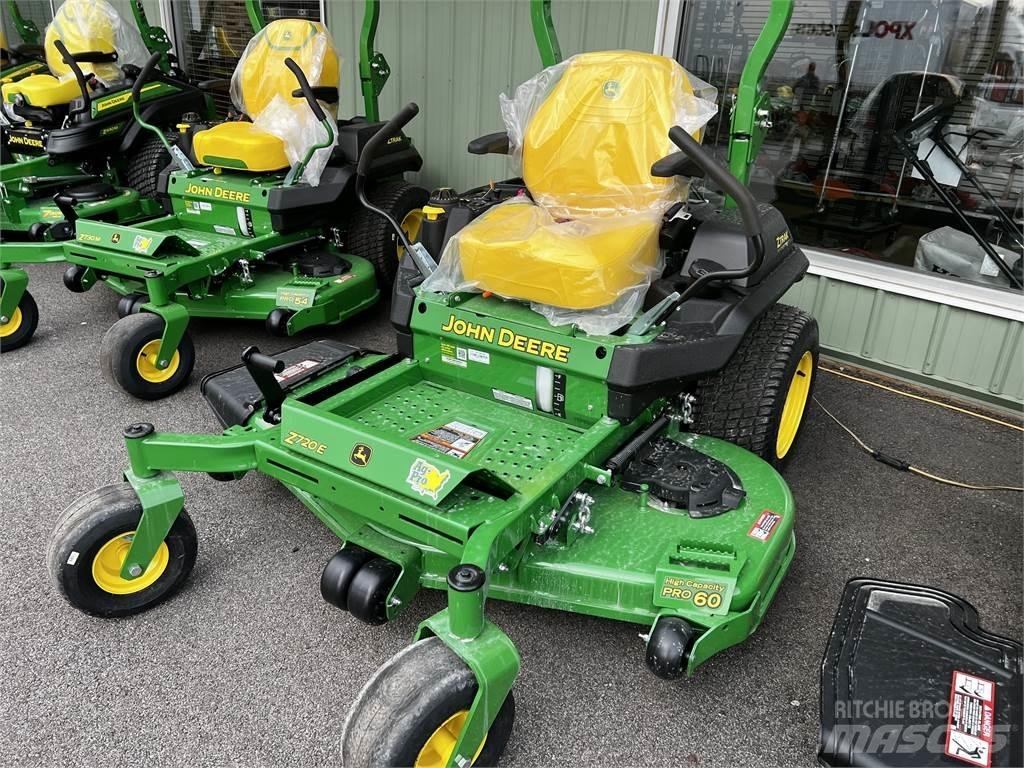 John Deere Z720E Nulles pagrieziena zāles pļāvēji