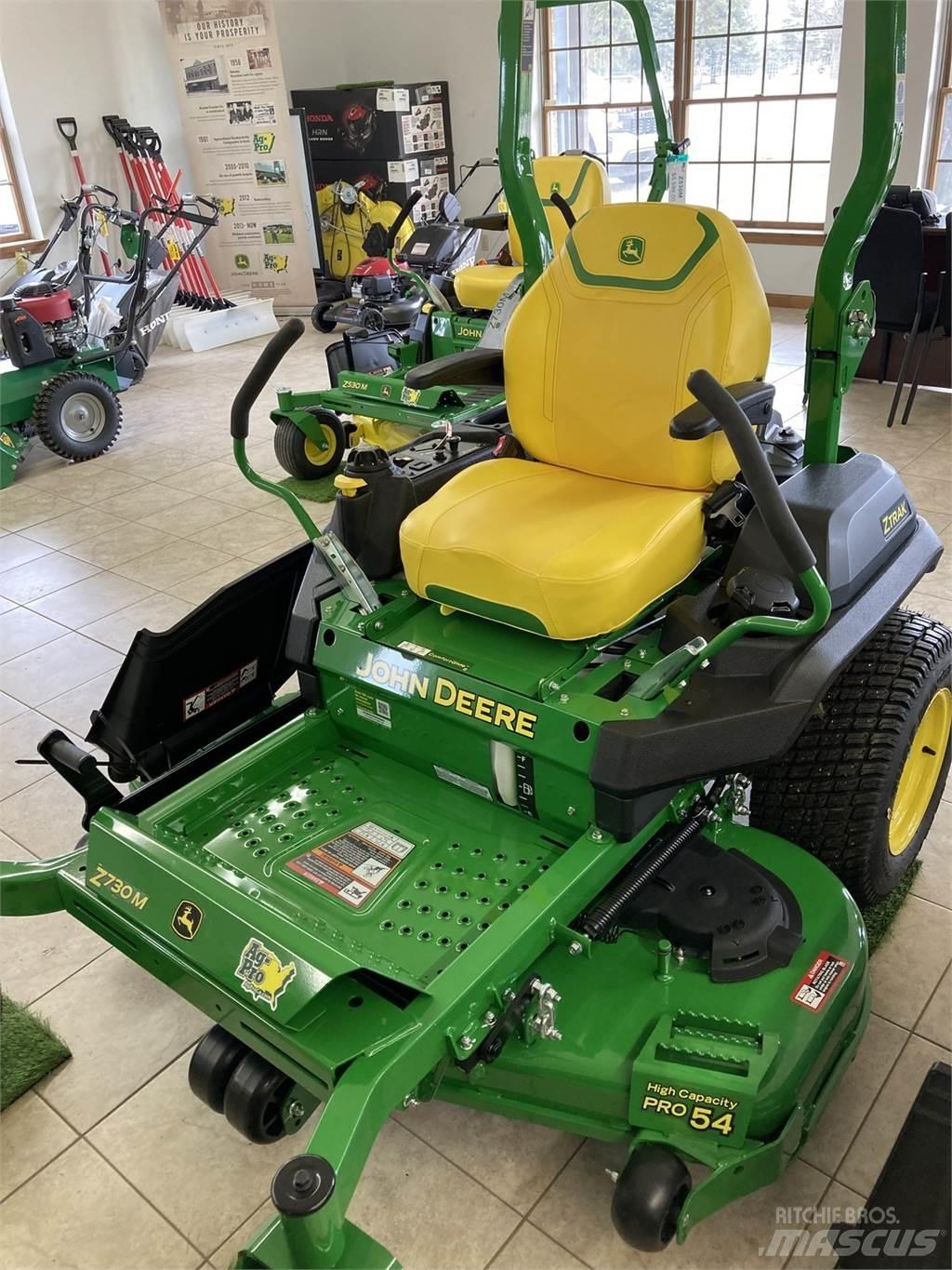 John Deere Z730M Nulles pagrieziena zāles pļāvēji