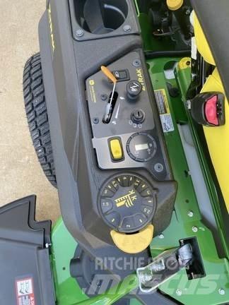 John Deere Z760R Nulles pagrieziena zāles pļāvēji