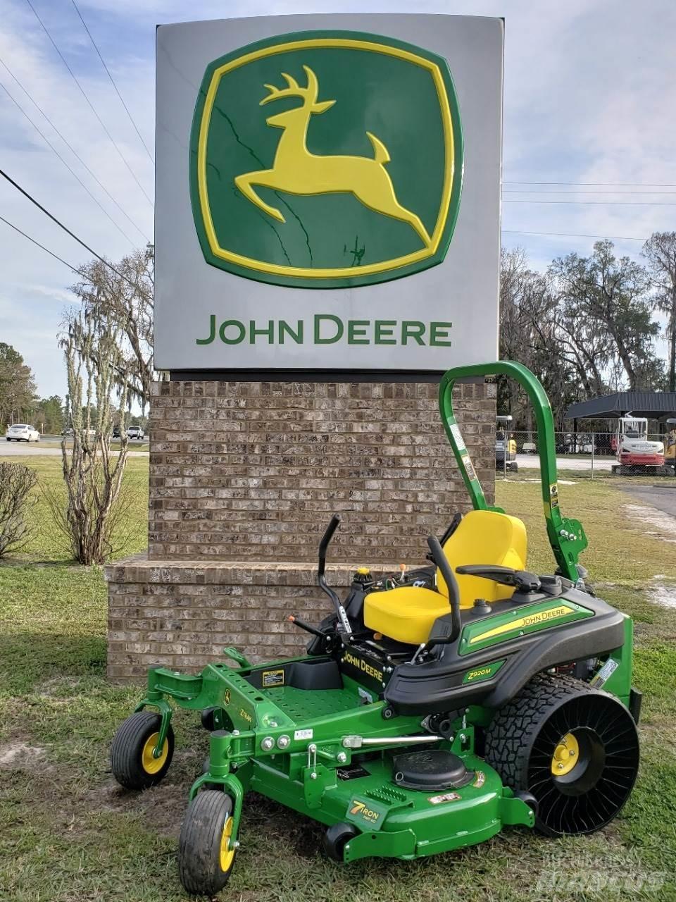 John Deere Z920M Nulles pagrieziena zāles pļāvēji