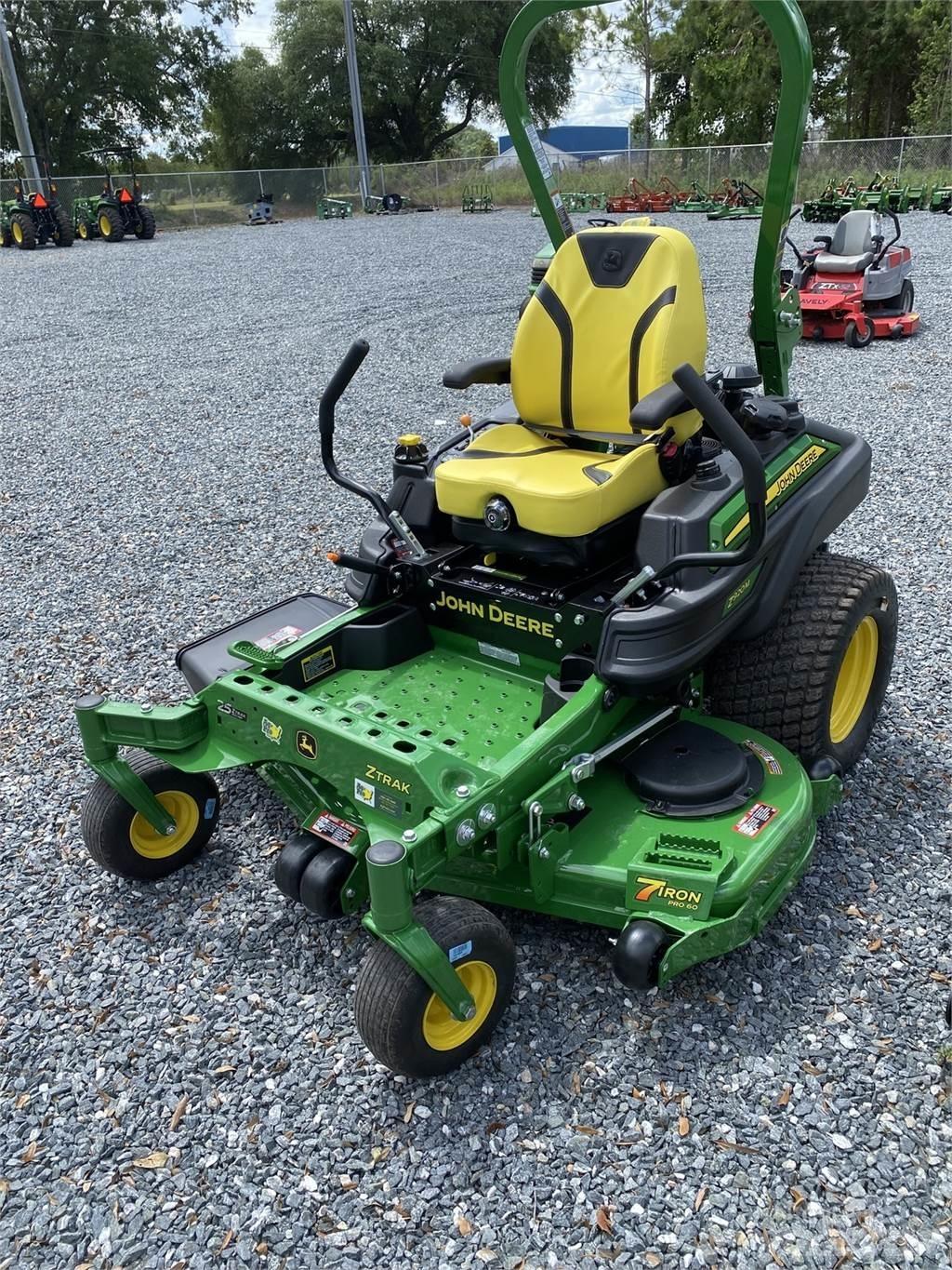 John Deere Z920M Nulles pagrieziena zāles pļāvēji