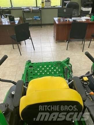 John Deere Z920M Nulles pagrieziena zāles pļāvēji