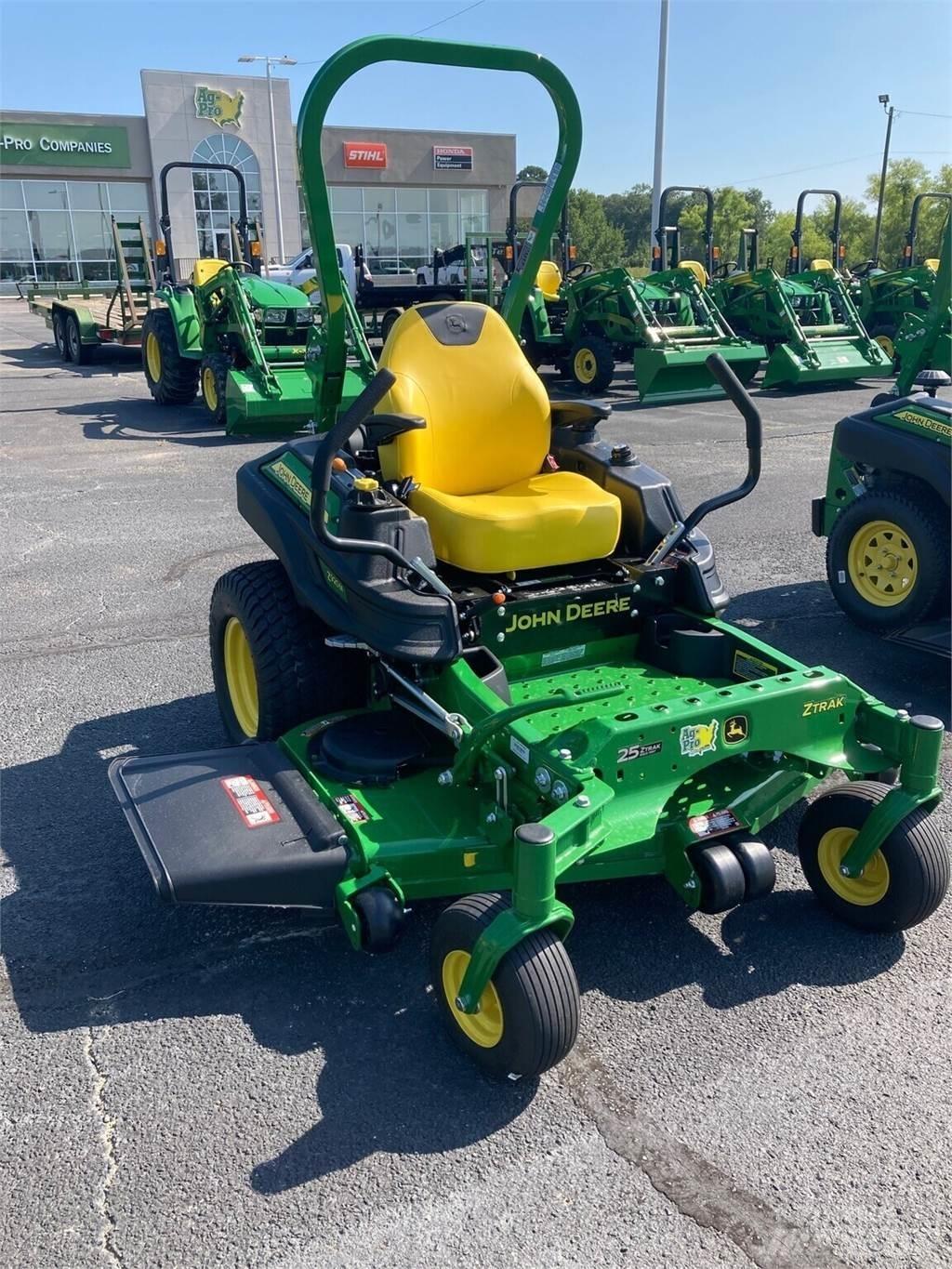 John Deere Z920M Nulles pagrieziena zāles pļāvēji