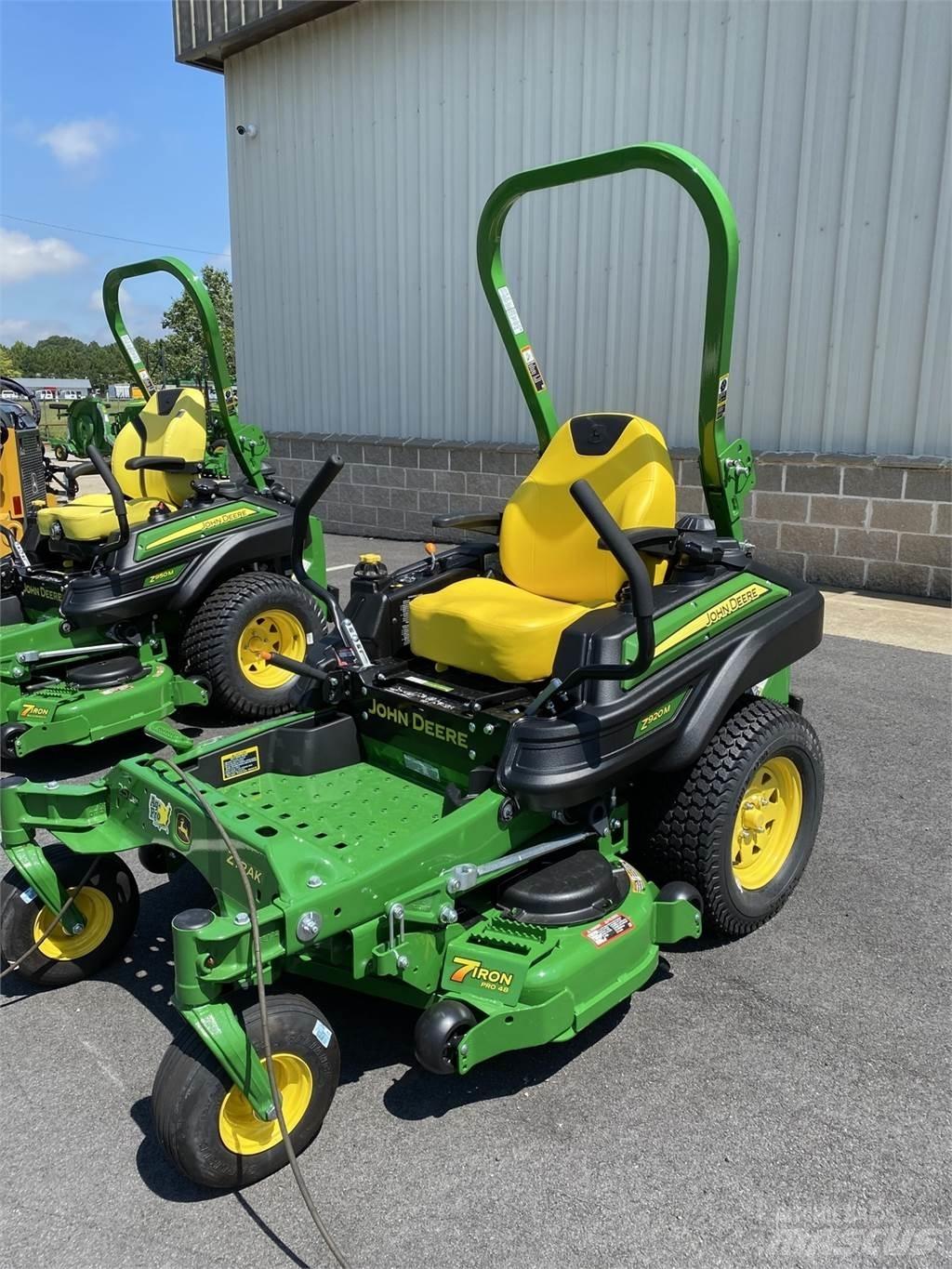 John Deere Z920M Nulles pagrieziena zāles pļāvēji