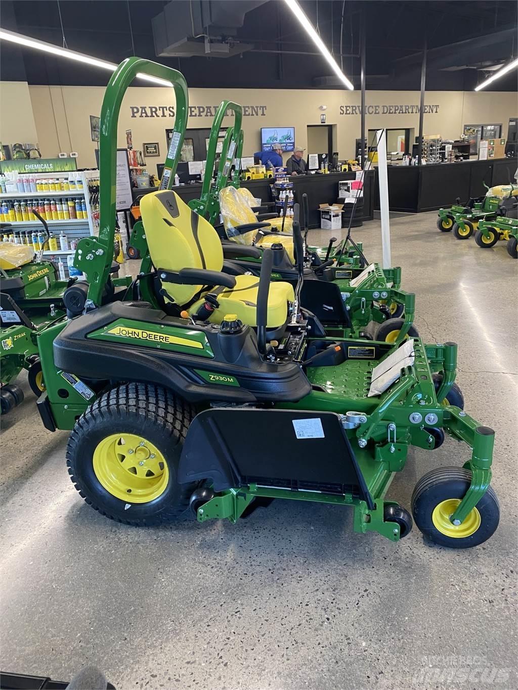 John Deere Z930M Nulles pagrieziena zāles pļāvēji