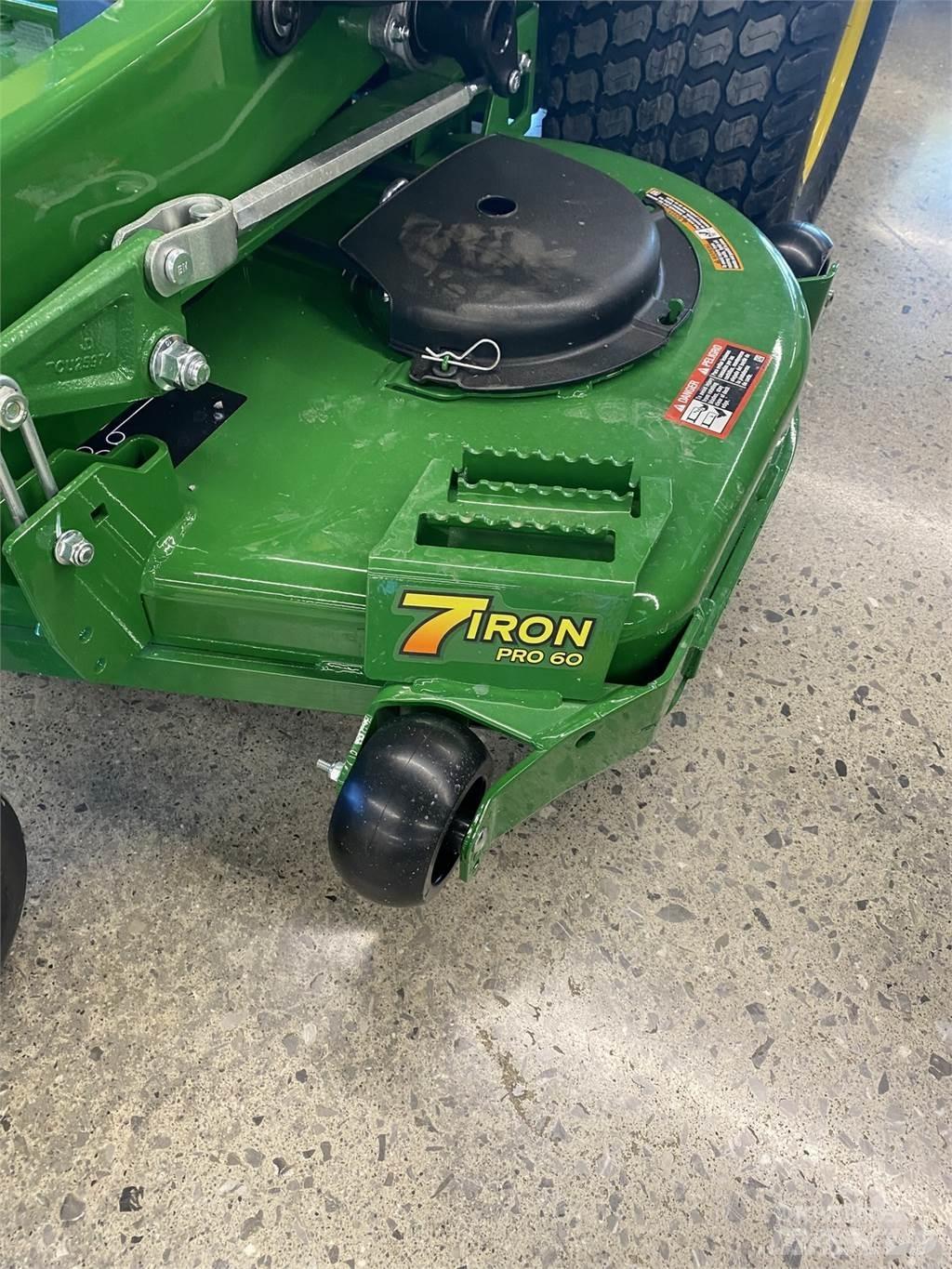 John Deere Z930M Nulles pagrieziena zāles pļāvēji