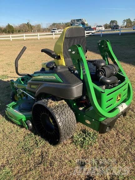 John Deere Z930M Nulles pagrieziena zāles pļāvēji