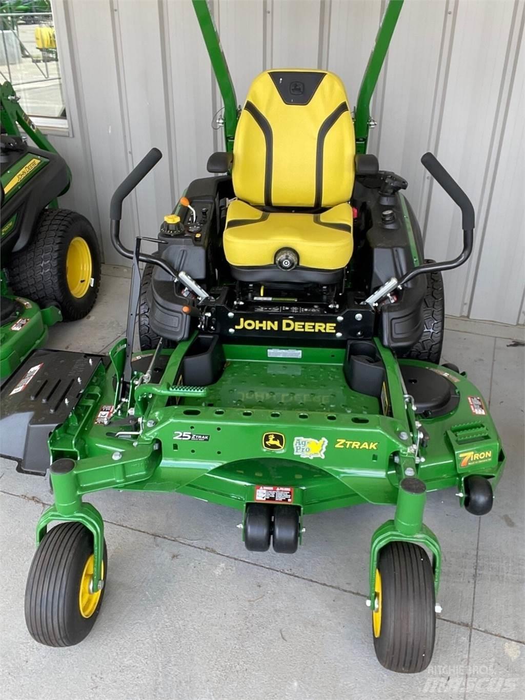 John Deere Z930M Nulles pagrieziena zāles pļāvēji