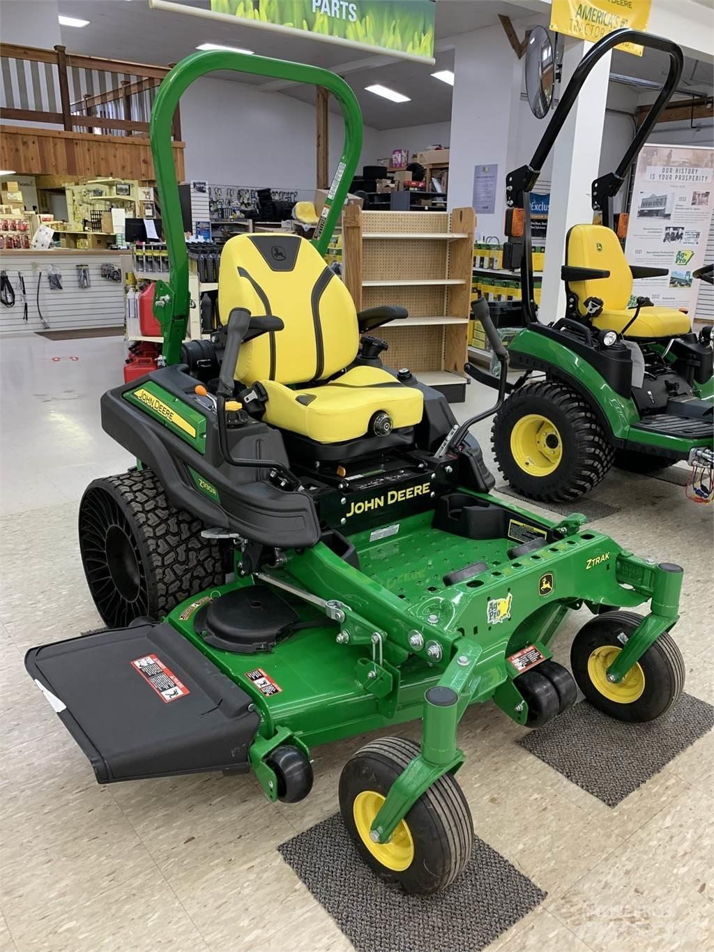 John Deere Z930R Nulles pagrieziena zāles pļāvēji