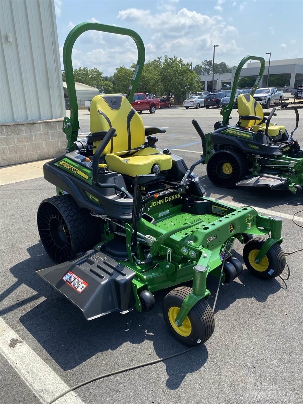 John Deere Z950M Nulles pagrieziena zāles pļāvēji