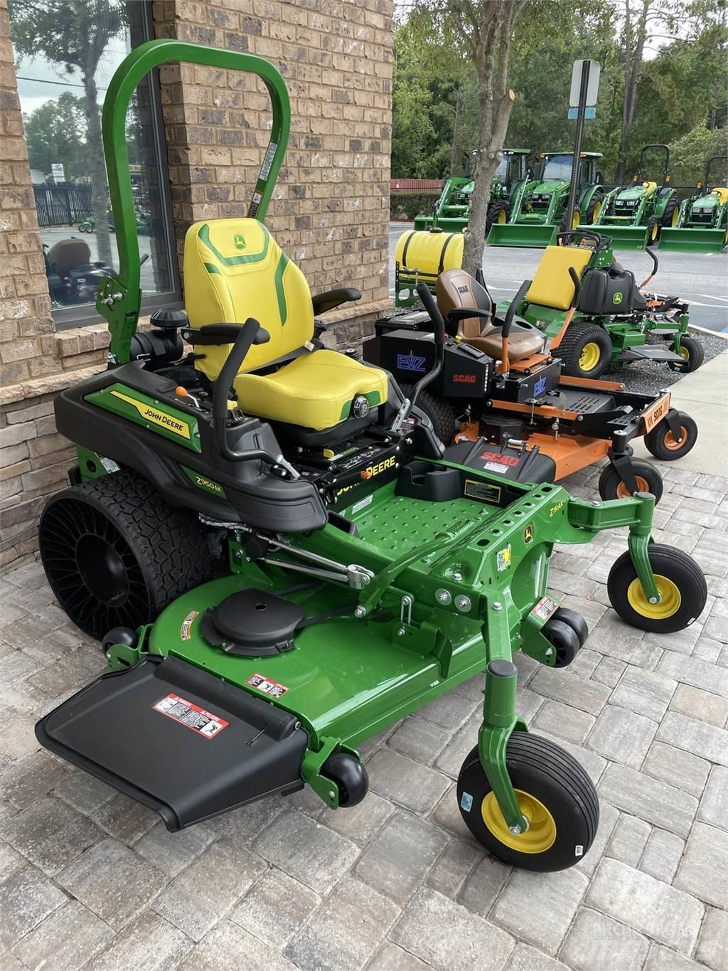John Deere Z950M Nulles pagrieziena zāles pļāvēji