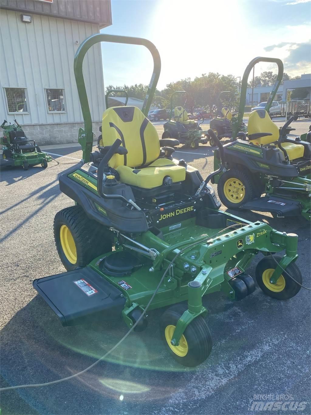John Deere Z960M Nulles pagrieziena zāles pļāvēji