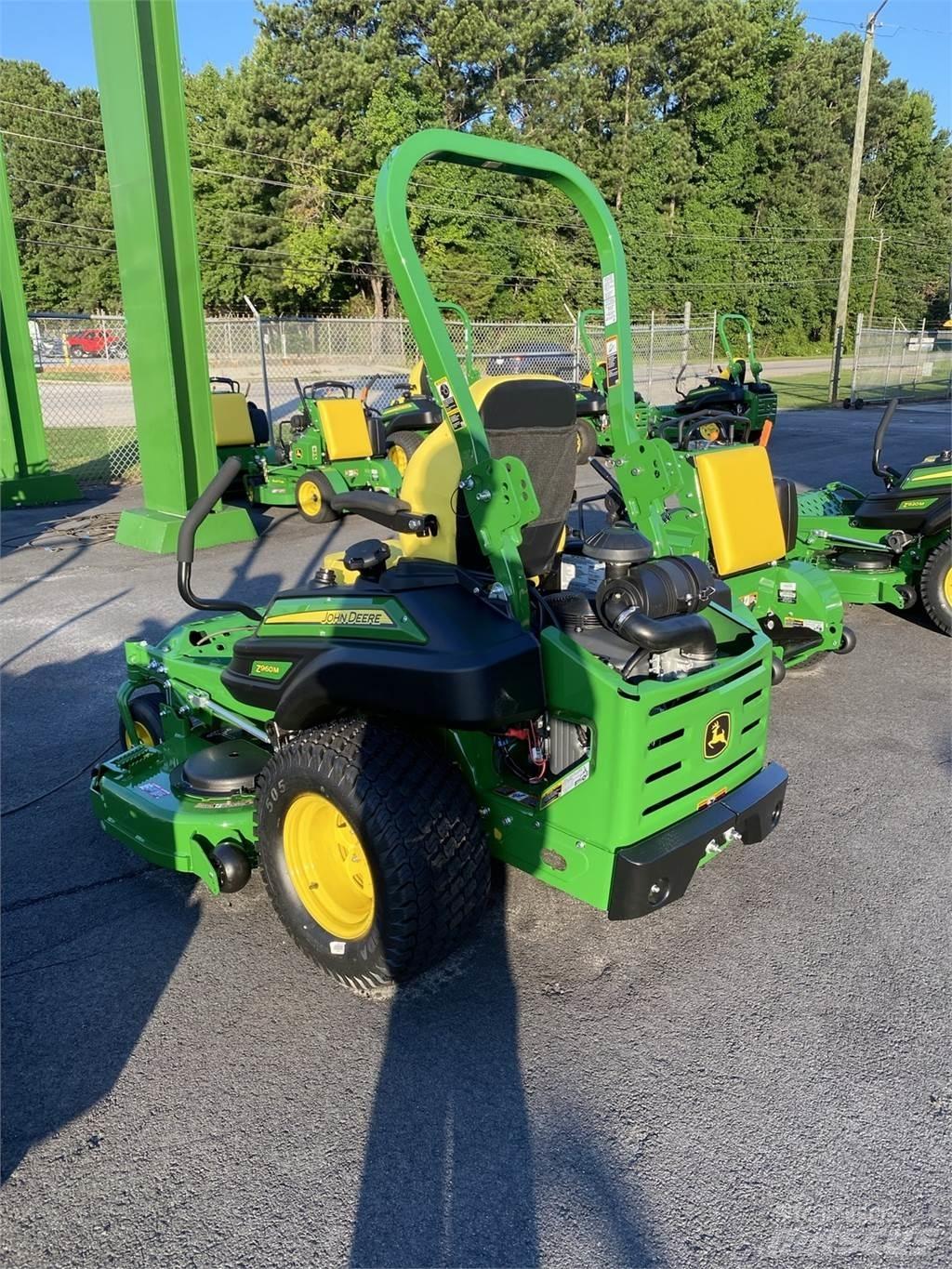 John Deere Z960M Nulles pagrieziena zāles pļāvēji