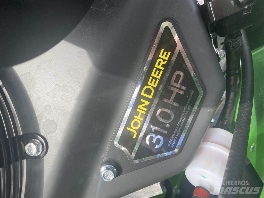 John Deere Z960M Nulles pagrieziena zāles pļāvēji
