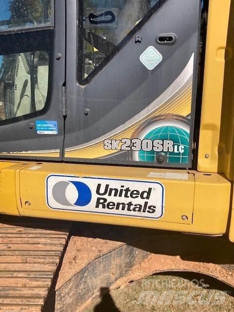 Kobelco sk230sr Kāpurķēžu ekskavatori