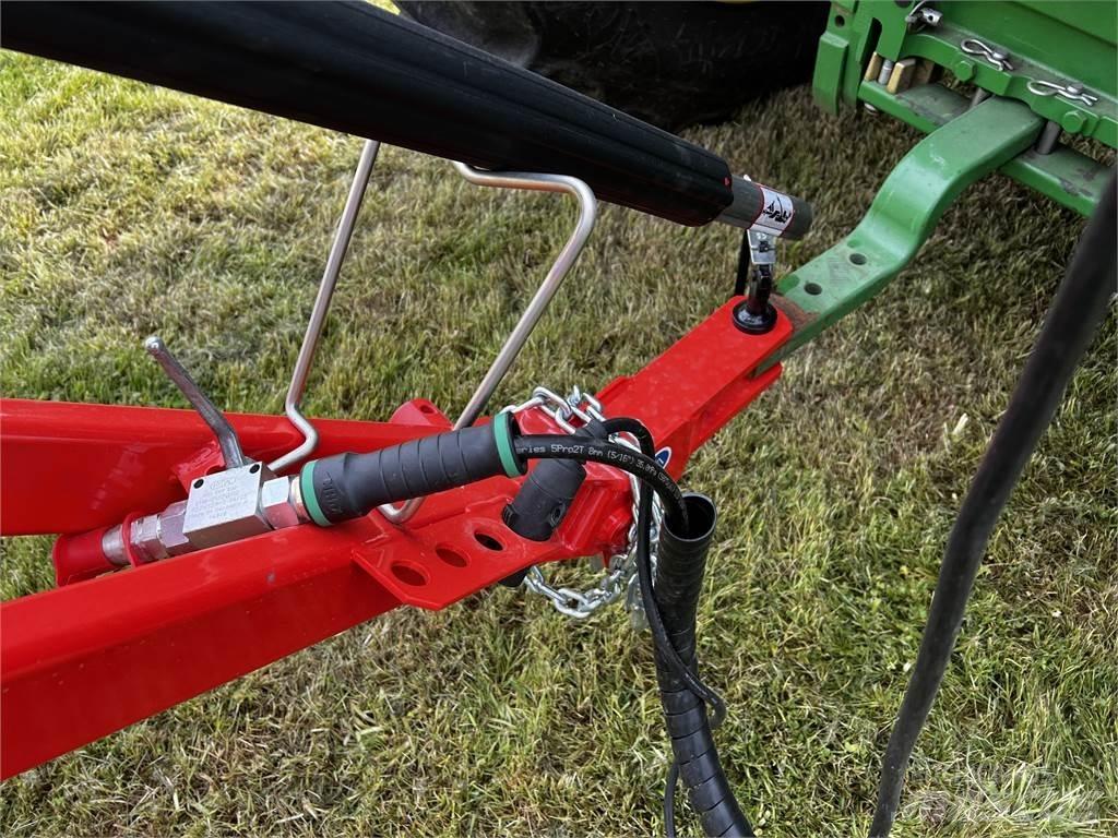 Kuhn GA4731T Grābekļi un siena ārdītāji