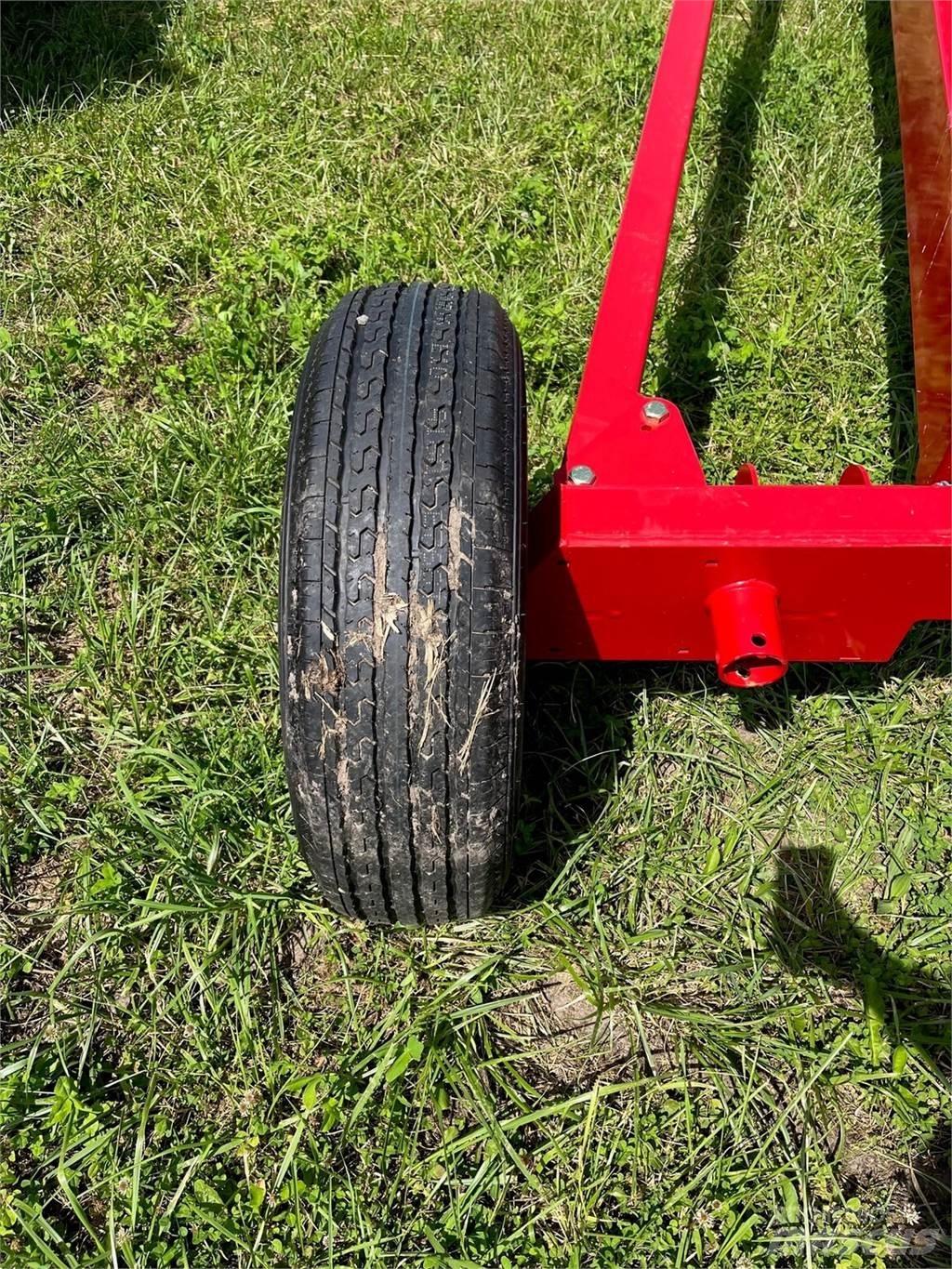 Mayrath 1063 Graudu pārkraušanas piekabes