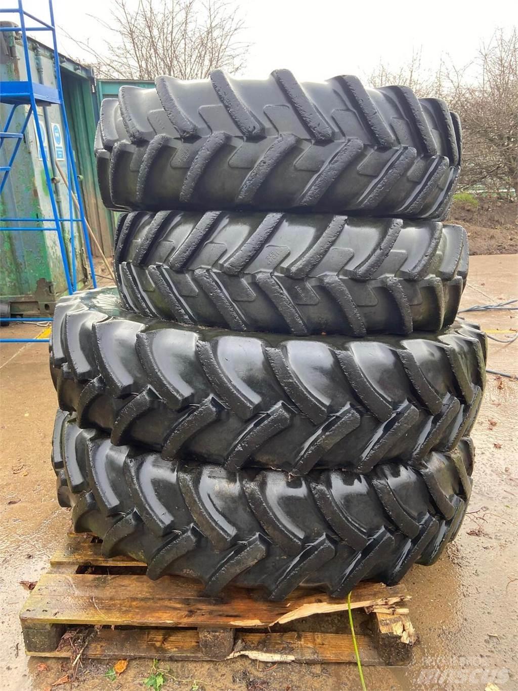  Row Crop Wheels Riepas, riteņi un diski