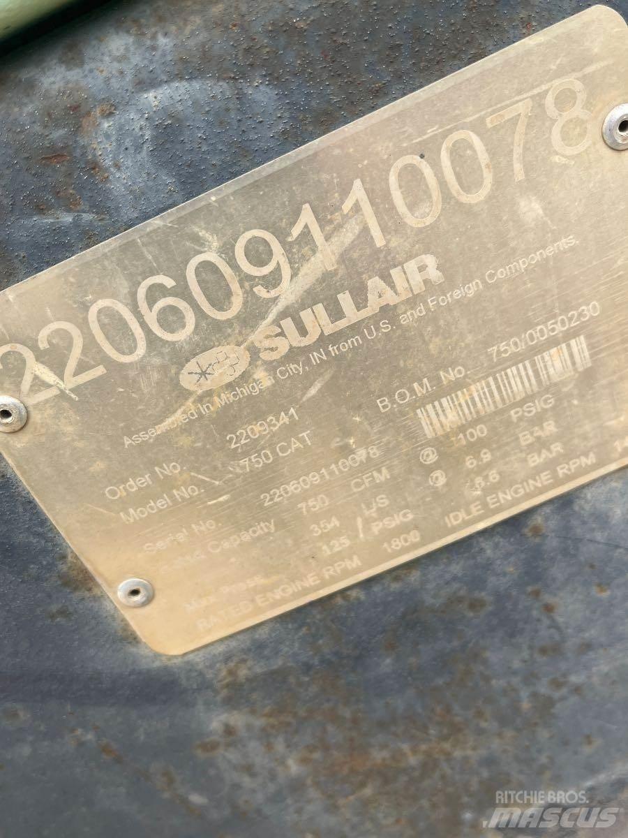 Sullair 750 Būvniecība- Citi