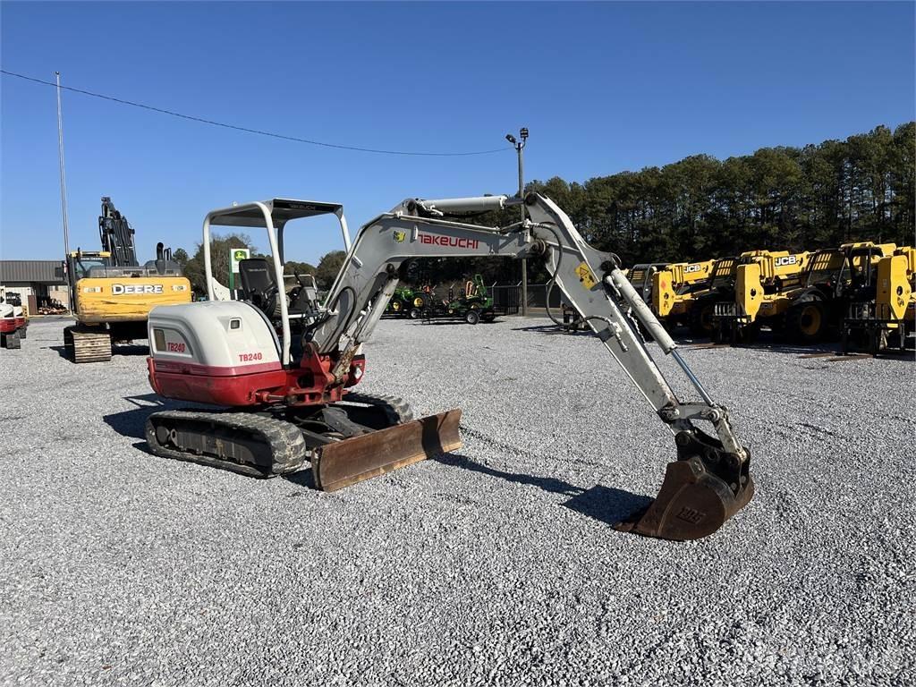 Takeuchi TB240 Mini ekskavatori < 7 t