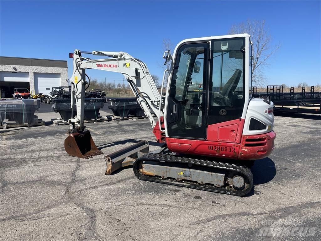Takeuchi TB240C Mini ekskavatori < 7 t