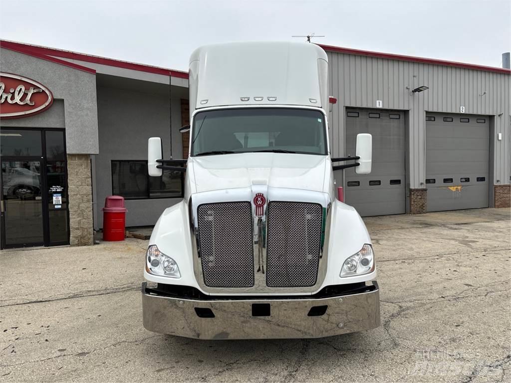 Kenworth T680 Vilcēji