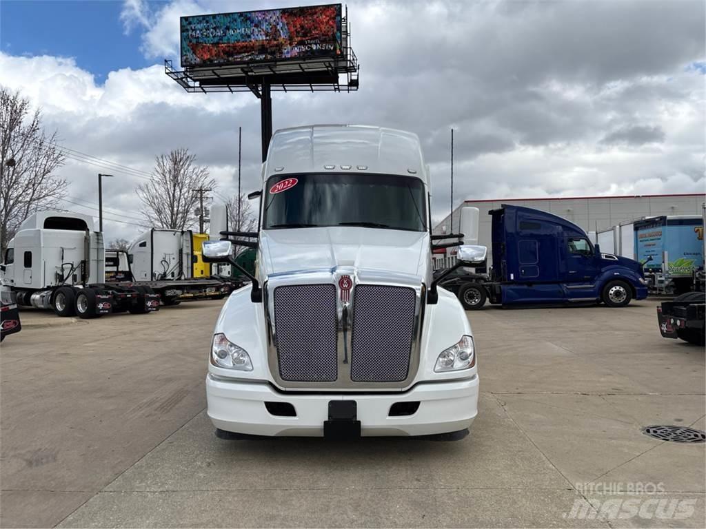 Kenworth T680 Vilcēji