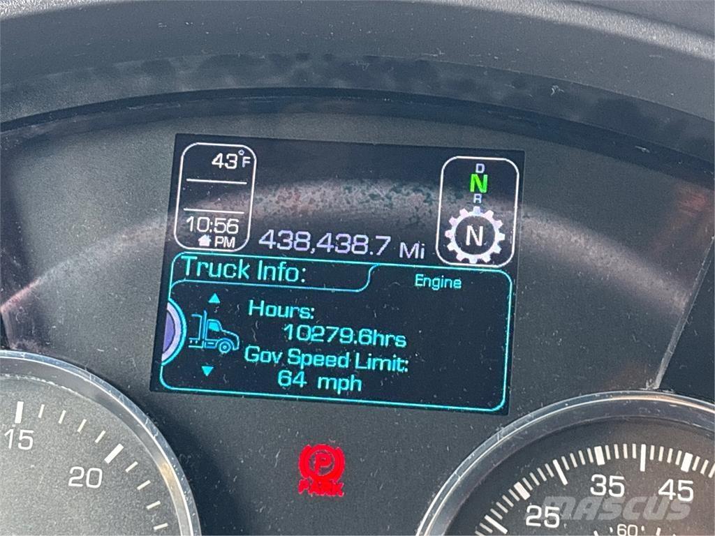 Kenworth T680 Vilcēji