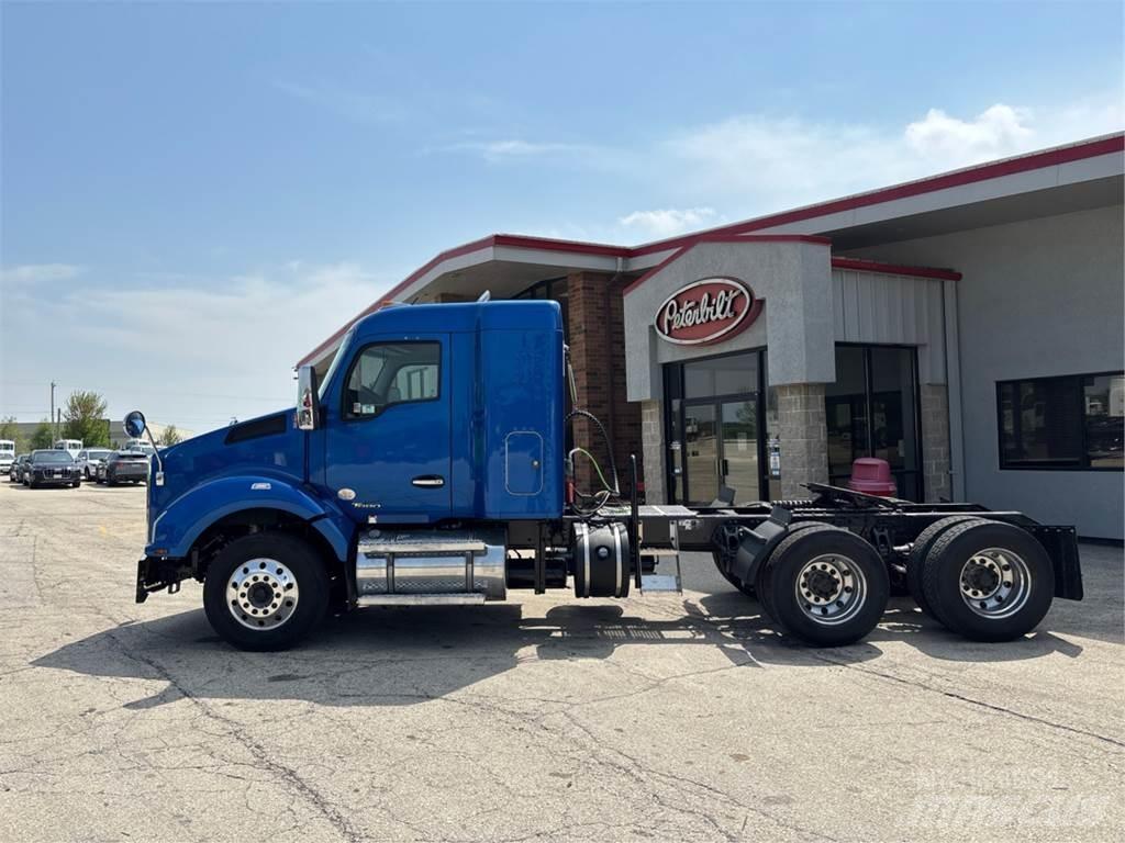 Kenworth T880 Vilcēji