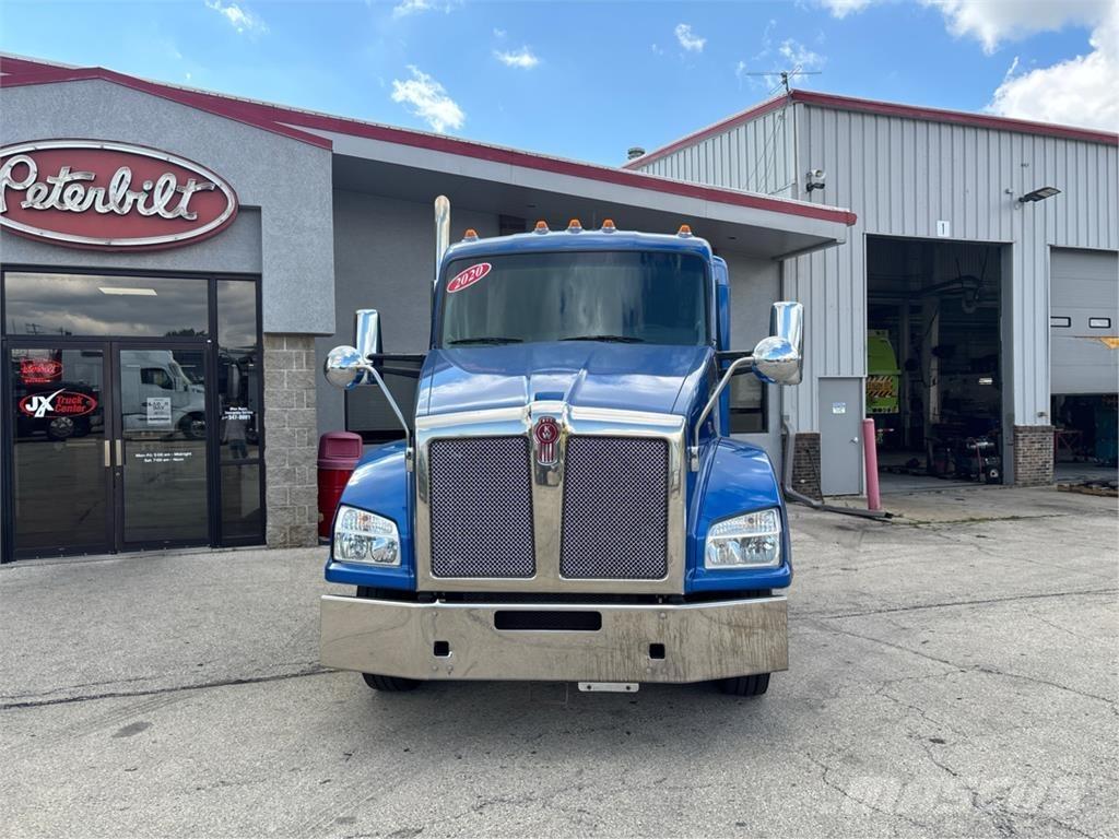 Kenworth T880 Vilcēji