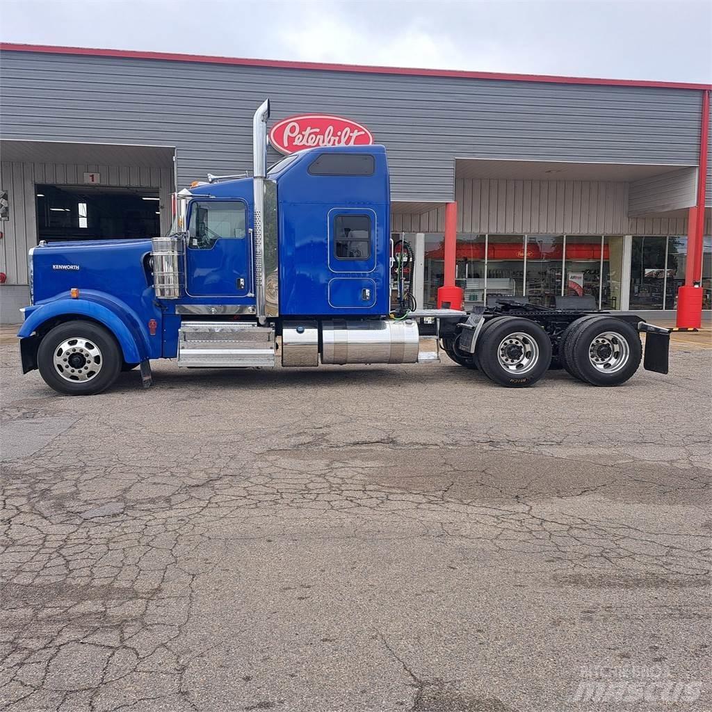 Kenworth W900 Vilcēji
