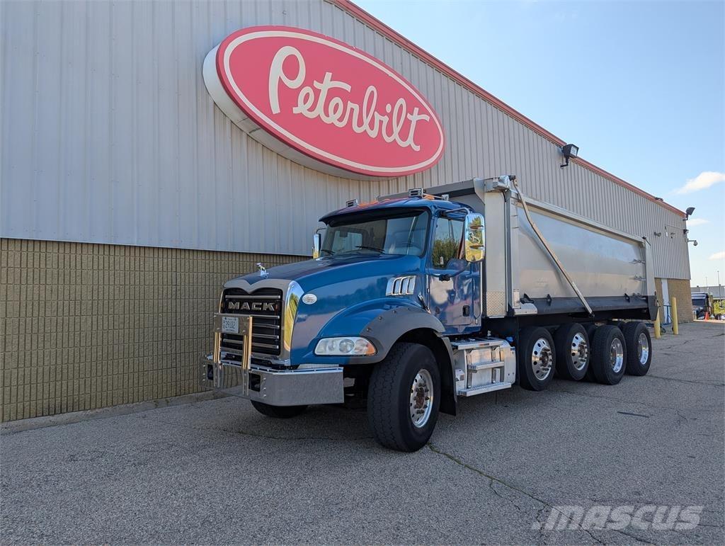 Mack GRANITE Citi