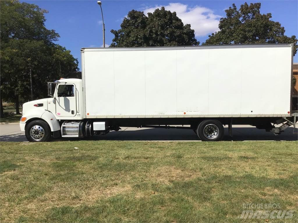Peterbilt 337 Furgons