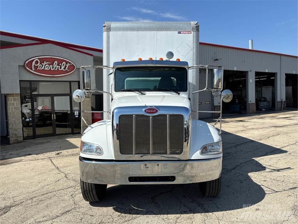 Peterbilt 337 Furgons
