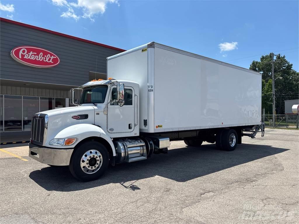 Peterbilt 337 Furgons