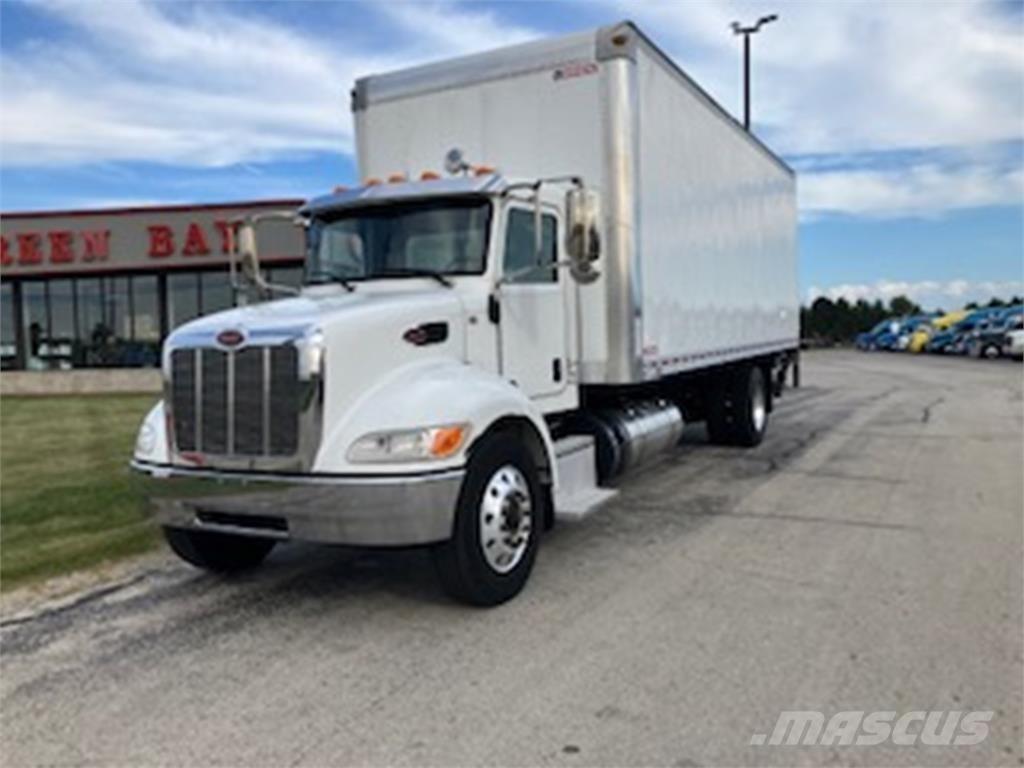 Peterbilt 337 Furgons
