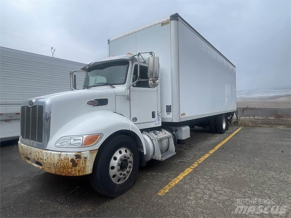 Peterbilt 337 Furgons