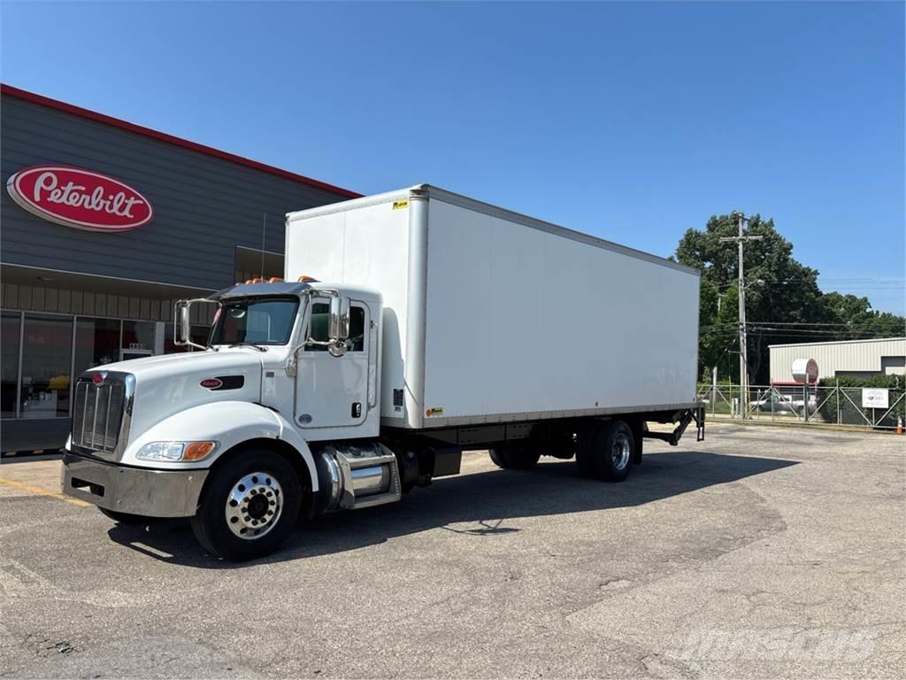 Peterbilt 337 Furgons