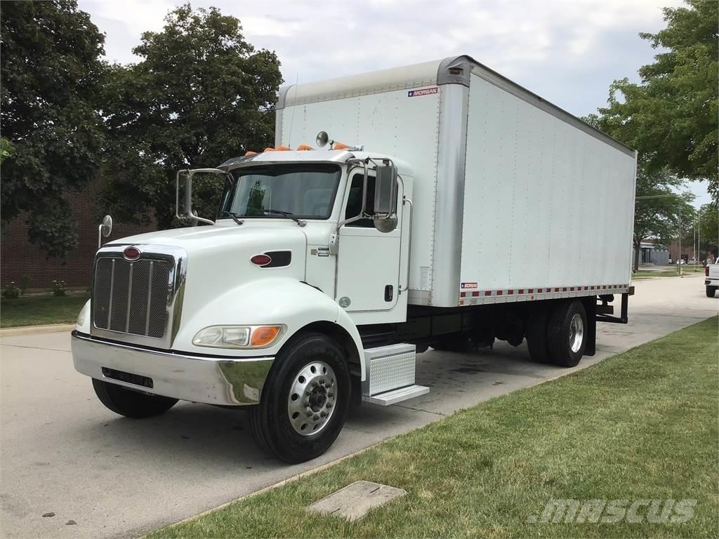 Peterbilt 337 Šasija ar kabīni