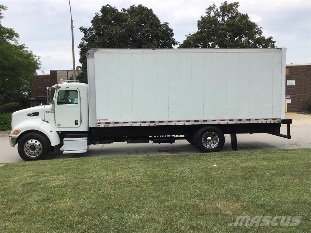 Peterbilt 337 Šasija ar kabīni