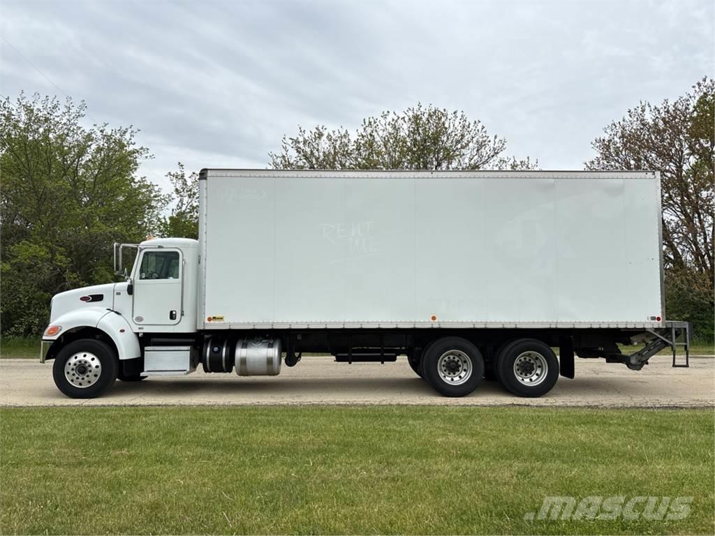 Peterbilt 348 Furgons